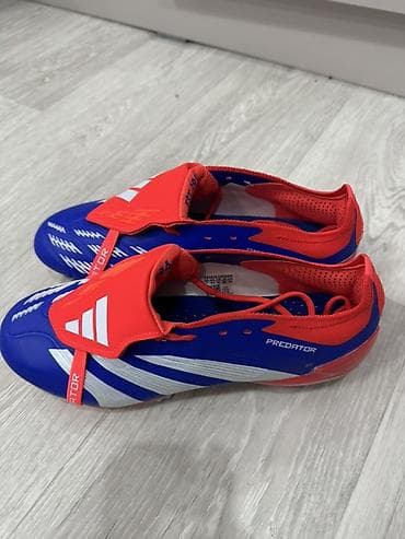 зимный обувь: Футбольные бутсы Adidas Predator - Модель: Predator (бирка на шнурках — 2