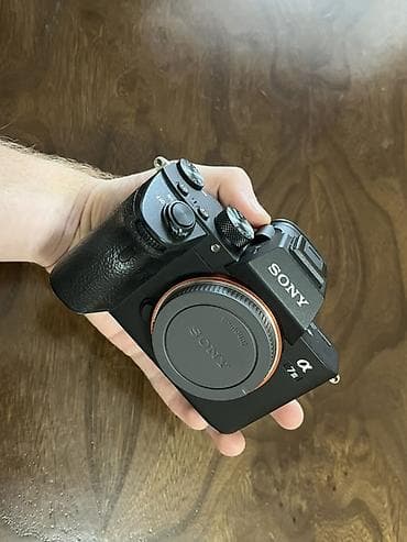 батарея продаю: Продаю Sony A7III в комплекте со стабилизатором DJI Ronin RS4 Combo и — 2