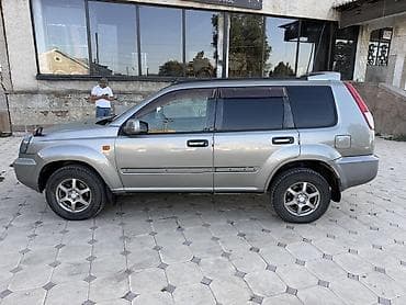 Nissan X-Trail: 2003 г., 2 л, Автомат, Бензин, Кроссовер — 5