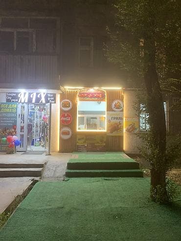 Готовая точка стрит‑фуда/фастфуда с окном выдачи - Формат: небольшое — 3