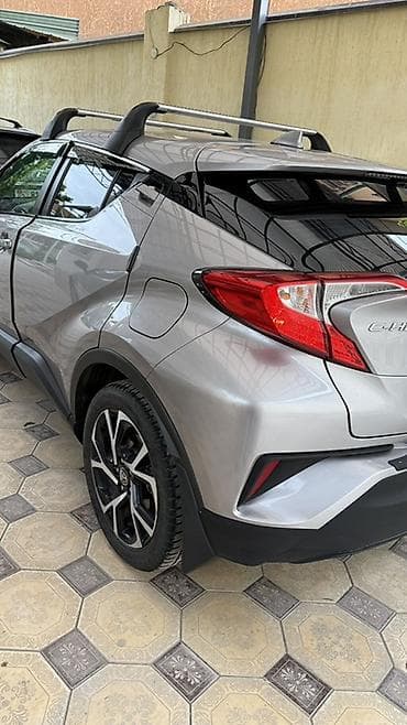 керме тоо: Toyota C-HR: 2018 г., 2 л, Бензин, Кроссовер — 4