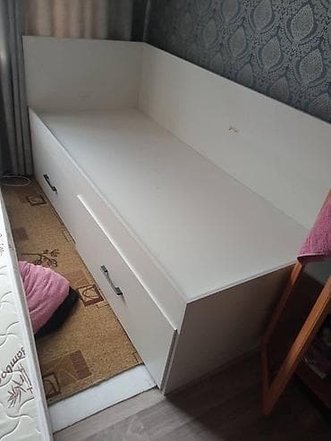 bunk bed: Односпальная кровать, С ящиком для хранения, длина - 195 см — 1