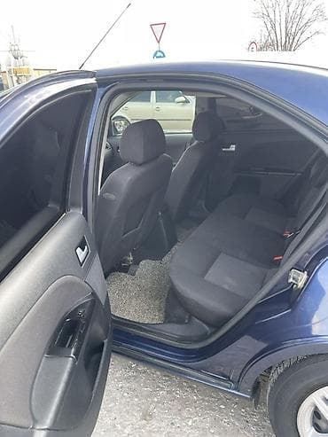 Унаа сатуу: Ford Mondeo: 2003 г., 1.8 л, Кол менен иштөөчү, Бензин, Хетчбек — 8