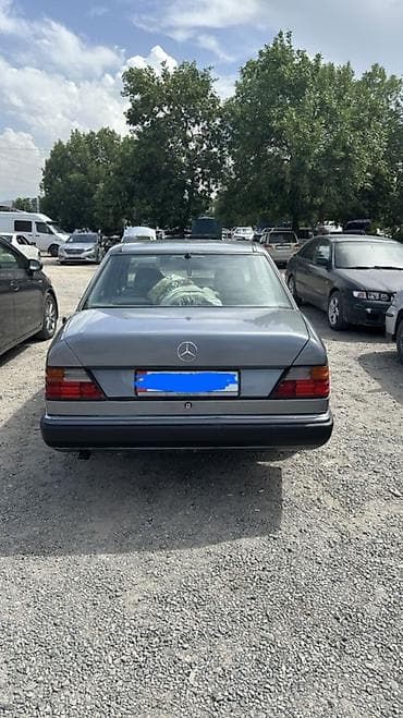 бескамерные диски: Mercedes-Benz W124: 1990 г., Седан — 6