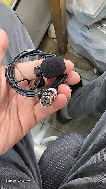 behringer um2: Петличные микрофоны с пенными ветрозащитами и клипсами для крепления — 5