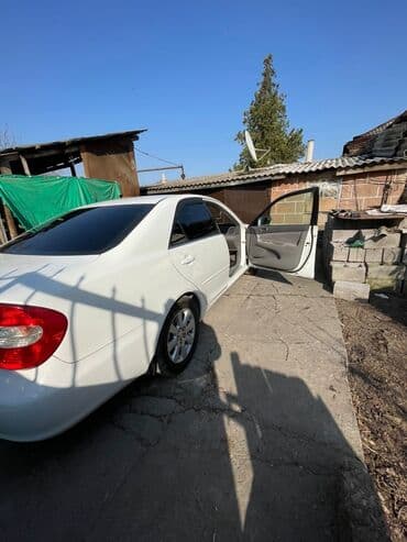 полики lx 470: Toyota Camry: 2004 г., Автомат, Бензин, Седан — 2