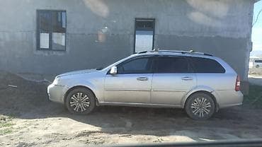 кузов москвич 412: Универсал среднего класса, серебристый цвет кузова. Пятидверный кузов — 1