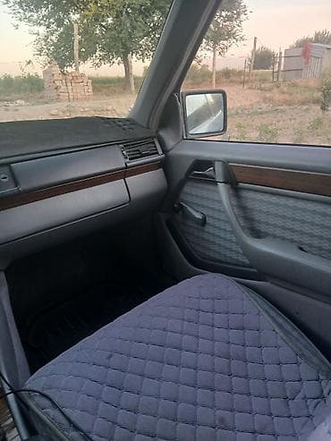 aion v: Mercedes-Benz W124: 1991 г., 2.3 л, Механика, Бензин, Седан — 4