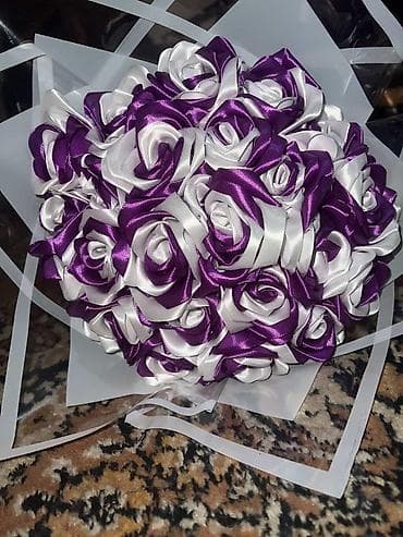 мешковина купить: Авторские букеты из атласных роз - Материал: плотная атласная лента с — 2