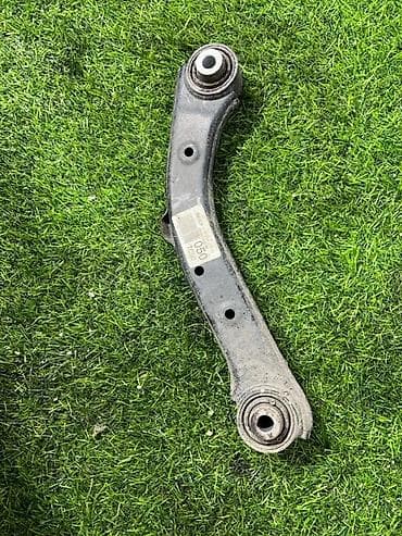 tucson: Рычаг подвески верхний для Hyundai Tucson TL (3-е поколение), левый — 1