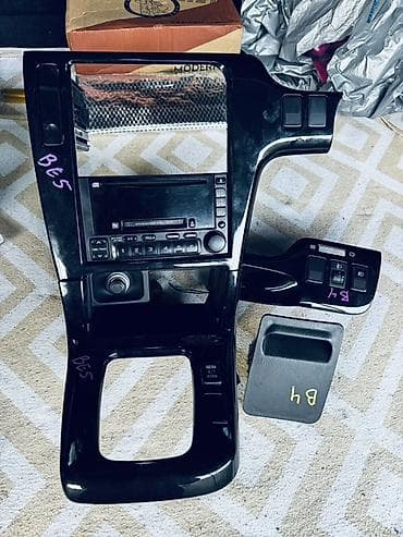 second hand: Центральная консоль Subaru 2002 г., Б/у, Оригинал, Япония — 1