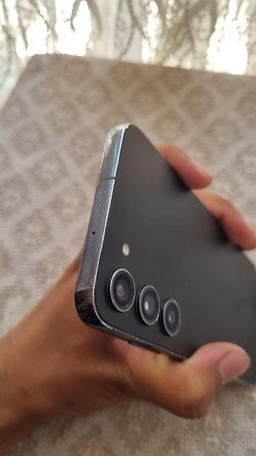 samsung galaxy a90: Samsung Galaxy S23+ (модель SM‑S916B/DS) - Экран: безрамочный плоский — 6