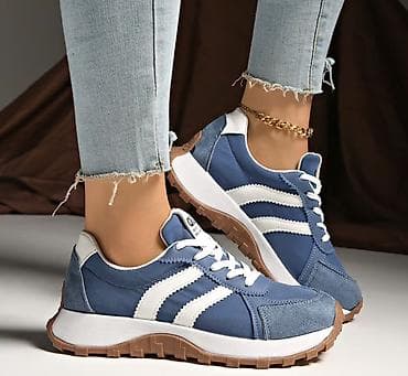 Продаю кроссовки новые. Подходят на широкую ногу. Ошиблась с размером