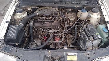 Volkswagen: Volkswagen Vento: 1992 г., 1.8 л, Автомат, Бензин, Седан — 6