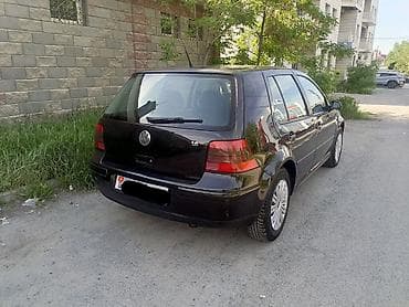 Унаа сатуу: Volkswagen Golf: 2001 г., 1.6 л, Кол менен иштөөчү, Бензин, Хетчбек — 4