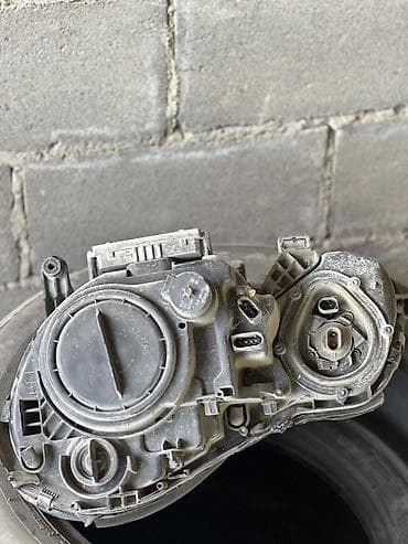 ej de: Фара передняя левая для Mercedes-Benz (оригинал Hella) - Тип — 2