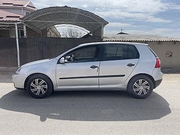 авто эмаль: Volkswagen Golf V: 2004 г., 1.6 л, Автомат, Бензин, Хэтчбэк — 6