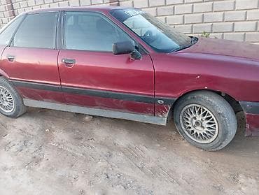 Транспорт: Audi 80: 1989 г., 1.8 л, Кол менен иштөөчү, Бензин, Седан — 4