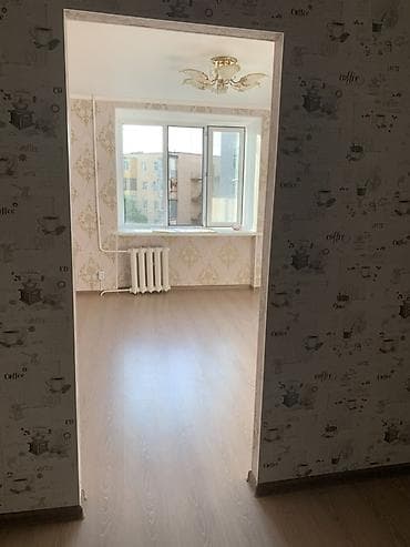 3 микрорайоне: Продается комната в доме гостиничного типа Адрес: 5 мкр Этажность: 4/5 — 6