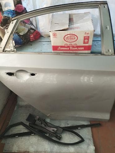 Двери и комплектующие: Дверь Задняя правая Hyundai, Оригинал — 3