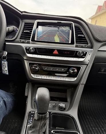 Продажа авто: Hyundai Sonata: 2021 г., 2 л, Автомат, Бензин, Седан — 5