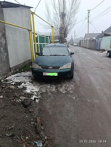 Ford Mondeo: 2002 г., 1.8 л, Механика, Газ, Универсал