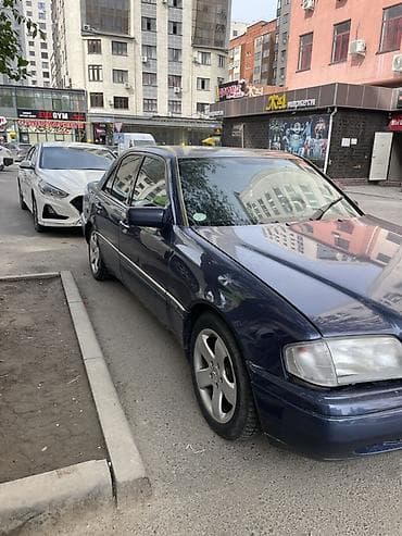 bme e34: Mercedes-Benz C-Class: 1994 г., 1.8 л, Автомат, Бензин, Седан — 4