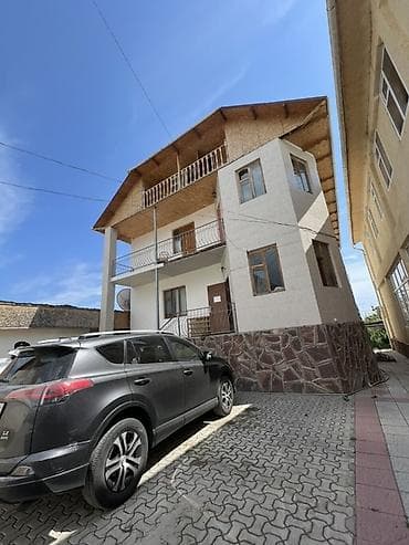 домики а фрейм снять: Гостевой дом с озеленённым двором и парковкой. Описание: - Два — 10