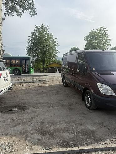 sprinter 4 4: Легкий грузовик, Mercedes-Benz — 4