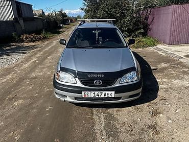 camry 2 2: Toyota Avensis: 2000 г., 1.8 л, Ручные, Бензин, Универсал — 2