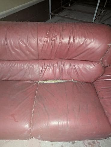 кожанные кресла: Комплект мягкой мебели, цвет - Красный — 5