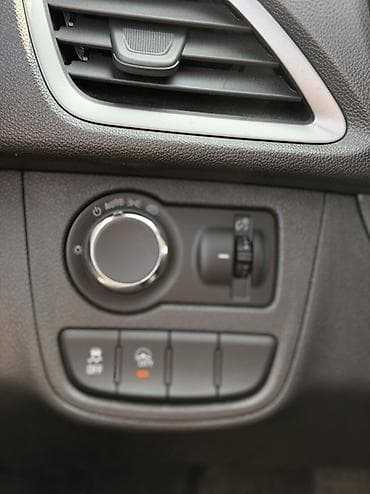 spark 2017: Chevrolet Spark: 2020 г., 1 л, Вариатор, Бензин, Хэтчбэк — 9