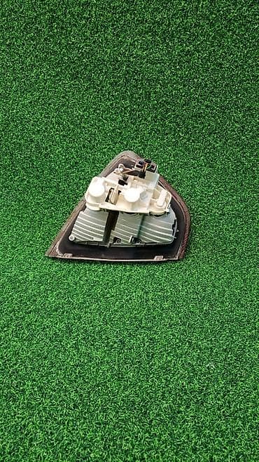 Продам фонарь в крышку багажника на BMW 3 серии (поколение Е90) - — 4