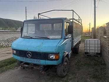 dbscar 2: Грузовик, Mercedes-Benz, Стандарт, Б/у — 1