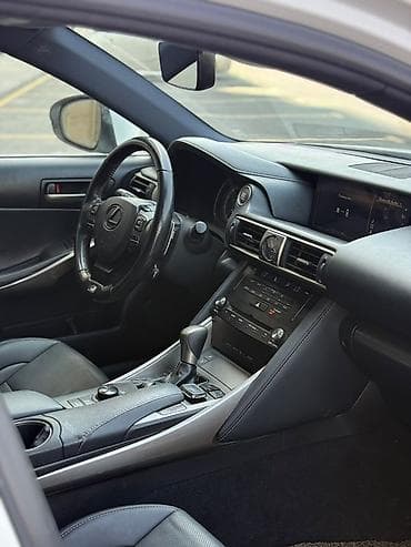 is lexus: Lexus IS: 2017 г., 2 л, Типтроник, Бензин, Седан — 8