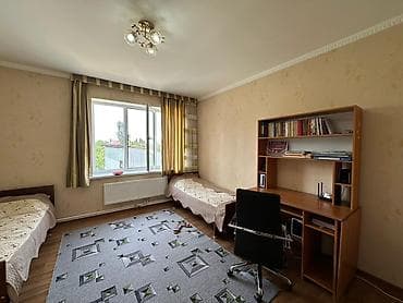 дом фрунзе совхоз: Ак-Суу (📍Теплоключенка)! Улица - Октябрьская 82 🏡 Площадь дома — 7