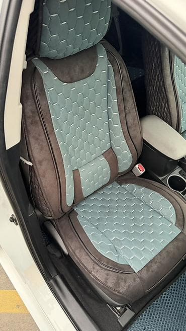 сиденья авто: Чехлы Алькантара, цвет - Серый, Toyota, Б/у — 3