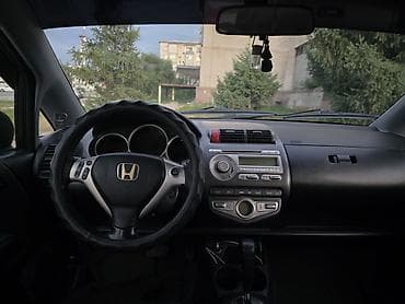 smart plus: Honda Jazz: 2008 г., 1.5 л, Автомат, Бензин, Хэтчбэк — 4