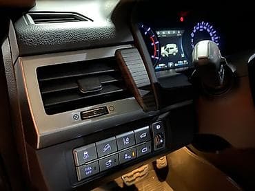 Транспорт: Ssangyong Rexton: 2019 г., 2.2 л, Автомат, Дизель, Внедорожник — 9
