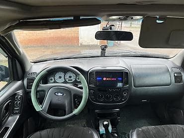 Транспорт: Ford Maverick: 2003 г., 2 л, Кол менен иштөөчү, Бензин, Кроссовер — 10