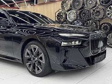 x3 m: BMW 7 series: 2024 г., 3 л, Автомат, Бензин, Седан — 7