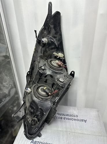 led lights: Передняя правая фара Toyota Б/у, Оригинал, Япония — 4