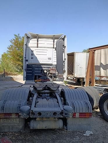 erec m8: Тягач, Mercedes-Benz, Без прицепа — 3