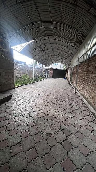 частный дом в бишкеке: 170 м², 5 комнат, Бронированные двери, Забор, огорожен, Кондиционер — 2