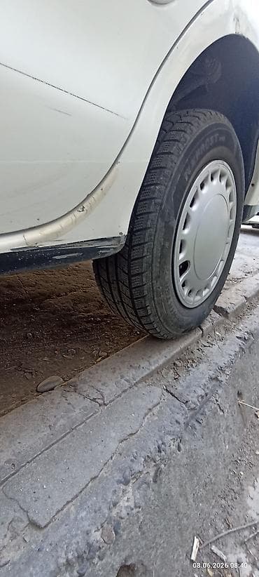 step 2: Mitsubishi Galant: 1993 г., 2 л, Механика, Бензин, Седан — 9