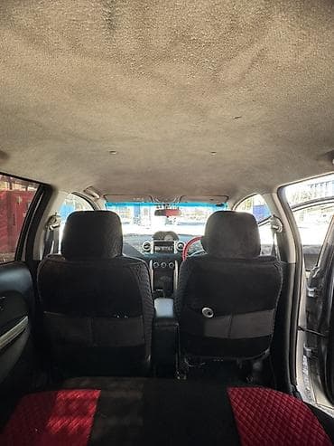 Toyota Ist: 2003 г., 1.5 л, Автомат, Бензин — 3
