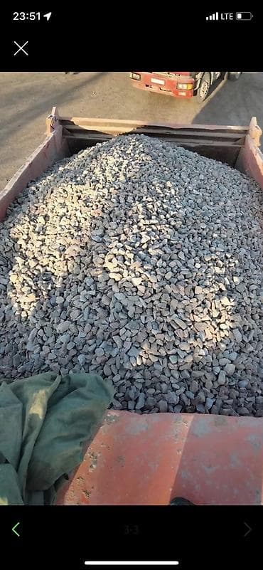 Изоляционные материалы: Щебень, Для дороги, В тоннах, Камаз, Хово — 3