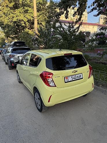 Chevrolet Spark: 2017 г., 1 л, Вариатор, Бензин, Хэтчбэк — 5