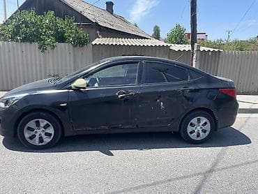 mazda cronos: Hyundai Accent: 2016 г., Автомат, Бензин, Седан — 4