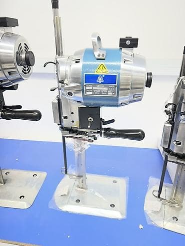 Промышленный раскройный нож (стационарная раскройная машина) для